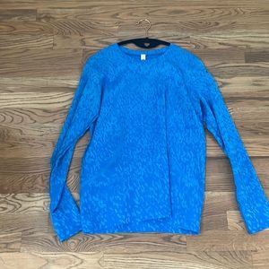 Lululemon * rare * blue l/s shirt worn once